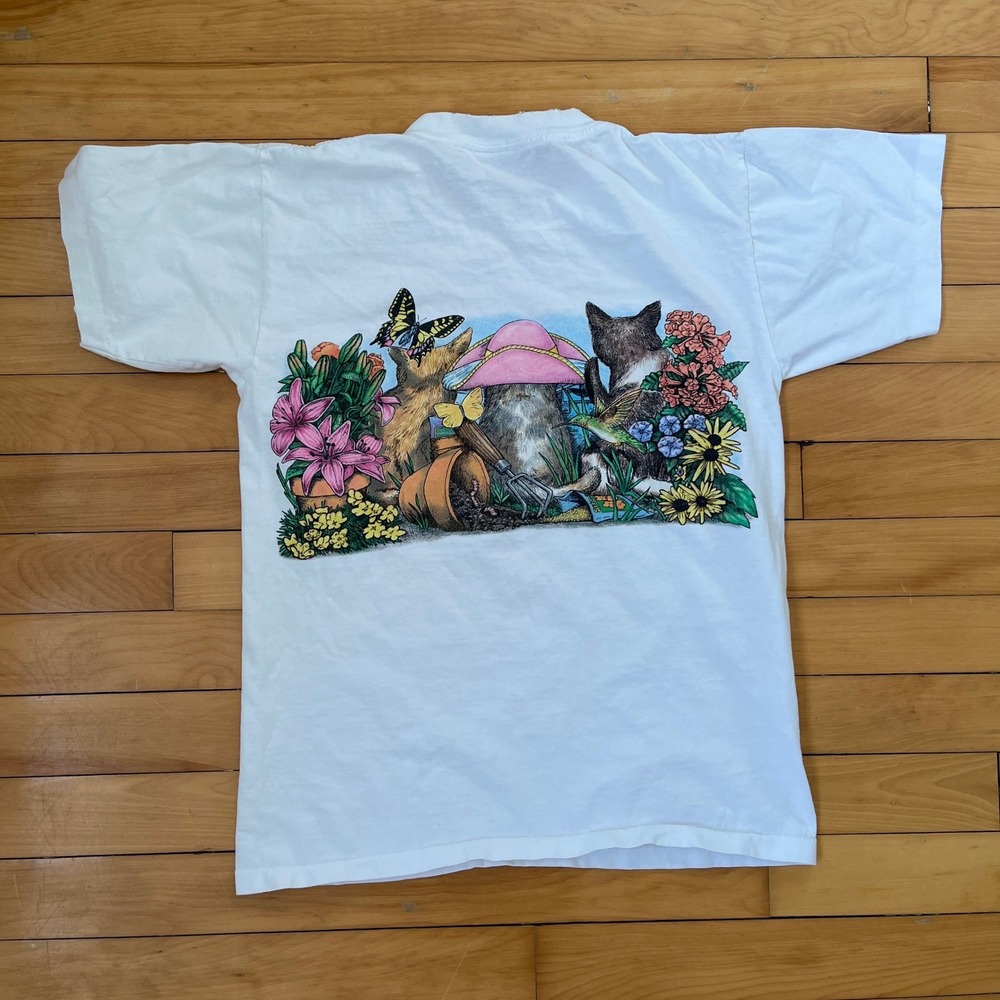 Vintage Prints of Tails Cat Garden Graphic T-Shirt White Single Stitch Small USA - Picture 2 of 10
